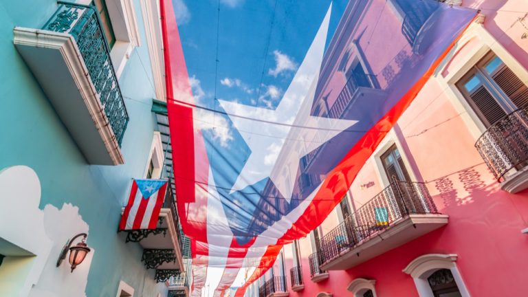 Azure Gaming installs cabinets with two Puerto Rico casinos