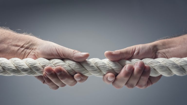 Tug of war competition as metaphor for Swedish gambling markets