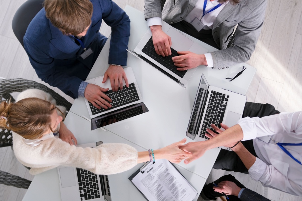 Relax Gaming x Konquer Striking deal