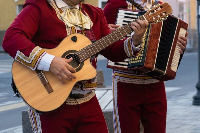 Stake-enters-Mexico-amid-gambling-reform-discussions Mariachi band
